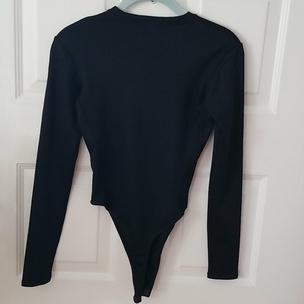 Clothes - Picture 2 of 5